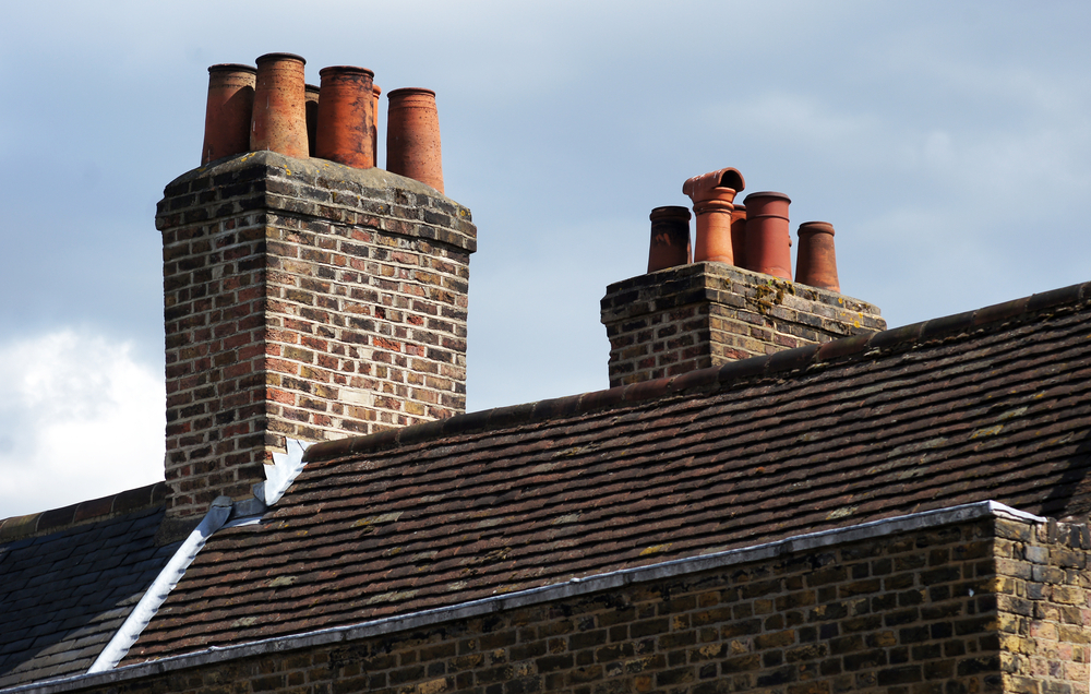 4 Benefits of Hiring a Professional Chimney Sweeper for Your Home